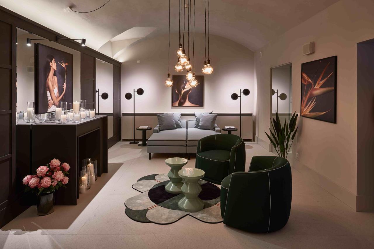 Falkensteiner Boutique Hotel Prague Ngoại thất bức ảnh The Spa at The Ivy Collection